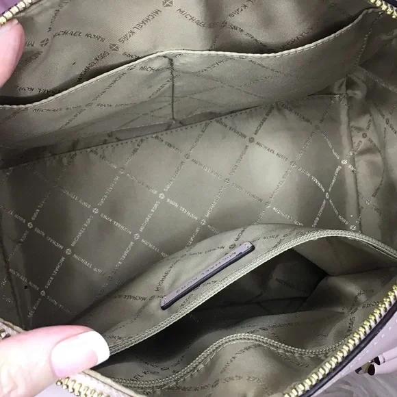 Michael kors pink monogram mk logo barrel satchel - Picture 12 of 16